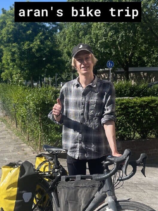 Обложка Aran's Bike Trip