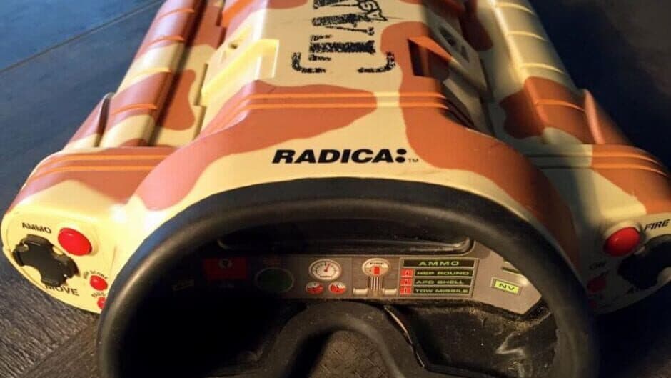 Скриншот 2 из Tank Combat Radica