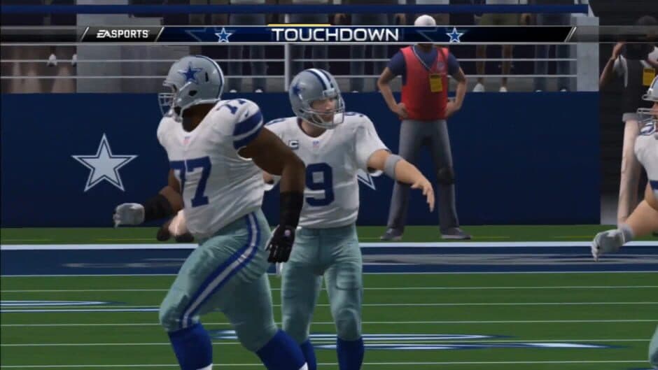 Скриншот 2 из Madden NFL 17