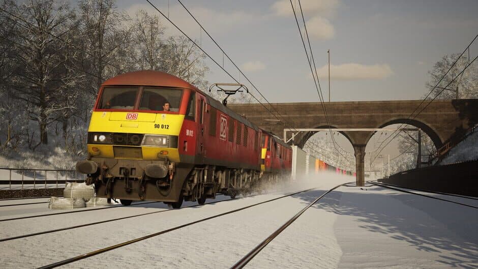 Скриншот 4 из Train Sim World 6: BR Class 90 Electric Freight Loco