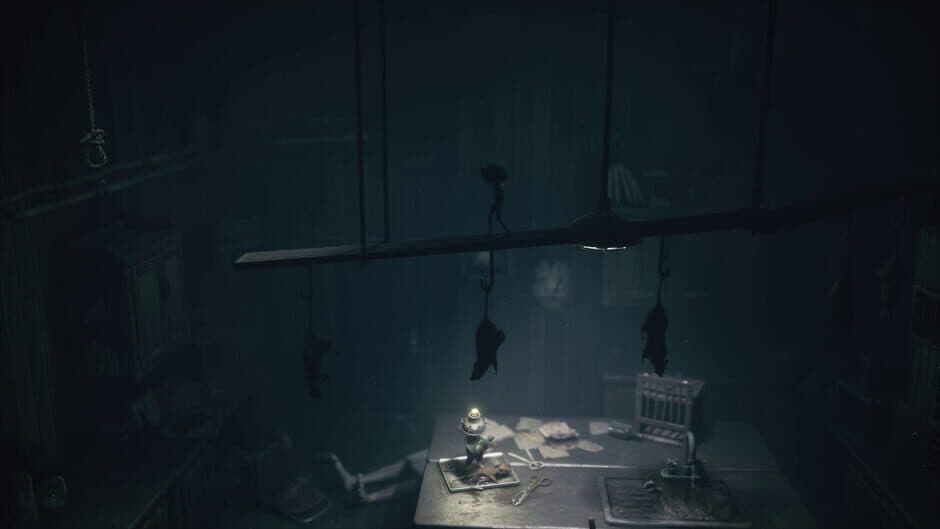 Скриншот 6 из Little Nightmares III: The Backstage