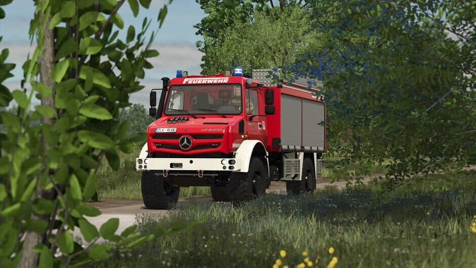 Скриншот 8 из Farming Simulator 25: Emergency Pack