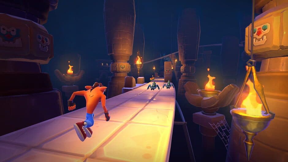 Скриншот 1 из Crash Bandicoot: On the Run!