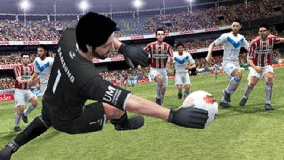 Скриншот 2 из Pro Evolution Soccer 2013 3D