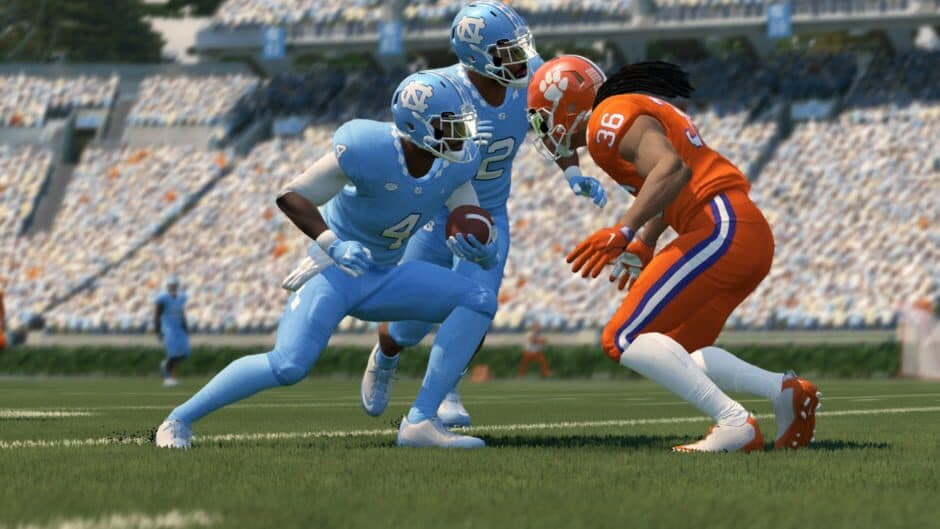 Скриншот 2 из College Football Revamped