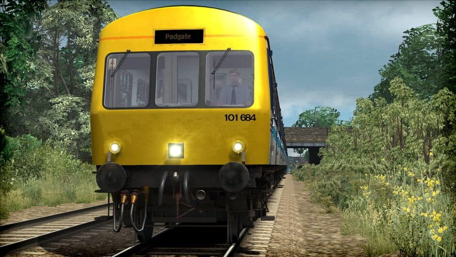 Скриншот 3 из Train Simulator 2021: BR Regional Railways Class 101 DMU