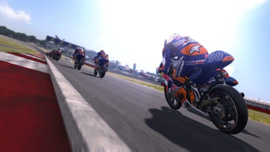 Скриншот 1 из MotoGP 13:Red Bull Rookies Cup