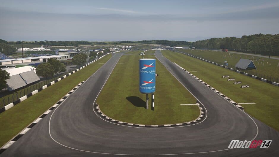 Скриншот 12 из MotoGP 14: Donington Park British Grand Prix DLC
