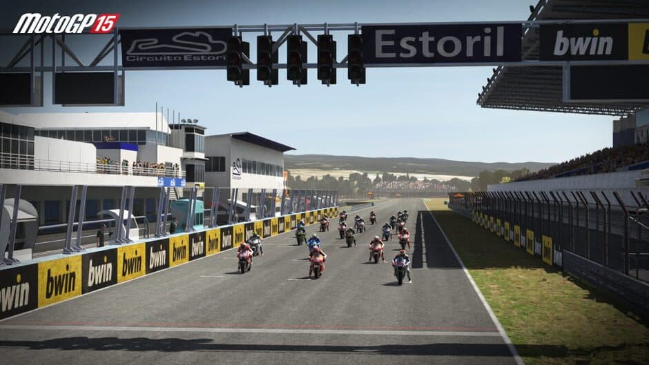 Скриншот 2 из MotoGP 15: GP de Portugal Circuito Estoril