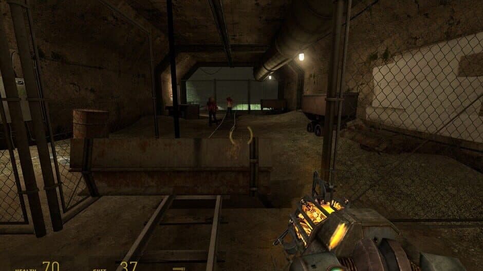 Скриншот 8 из Half-Life 2: Year Long Alarm