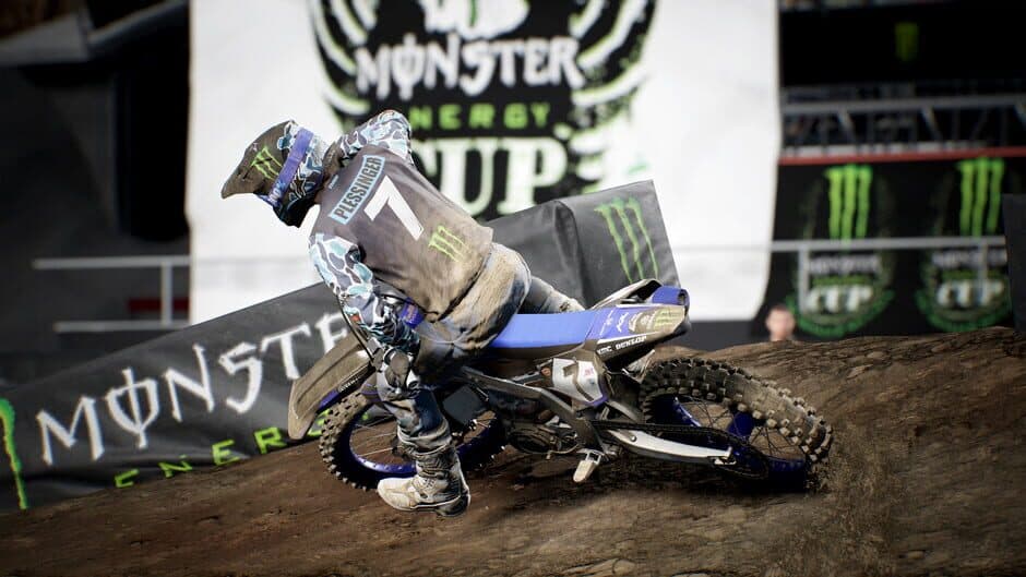 Скриншот 7 из Monster Energy Supercross: The Official Videogame 4 - Historical Monster Energy Cup 2011
