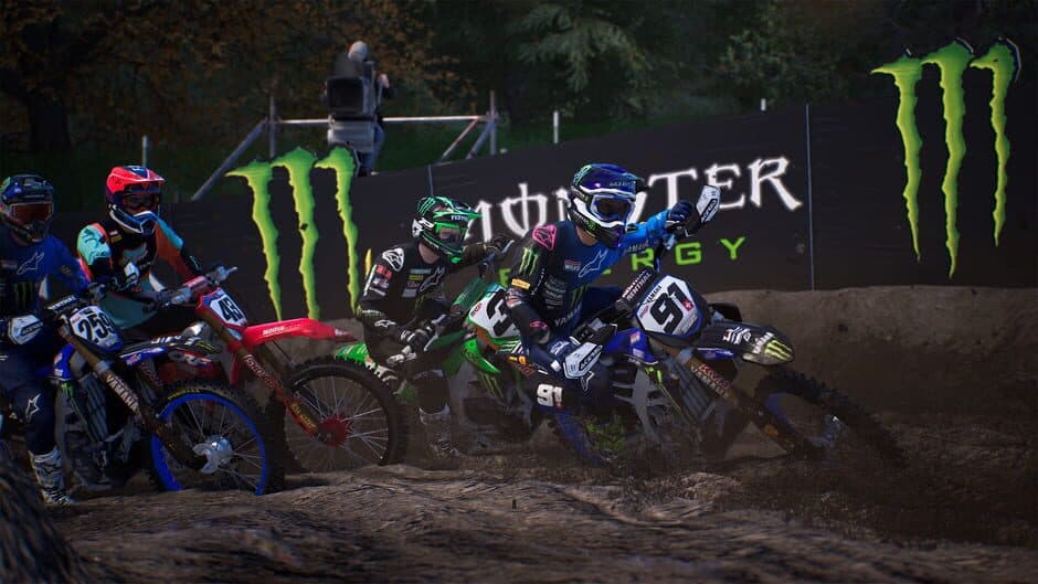 Скриншот 1 из MXGP 2021