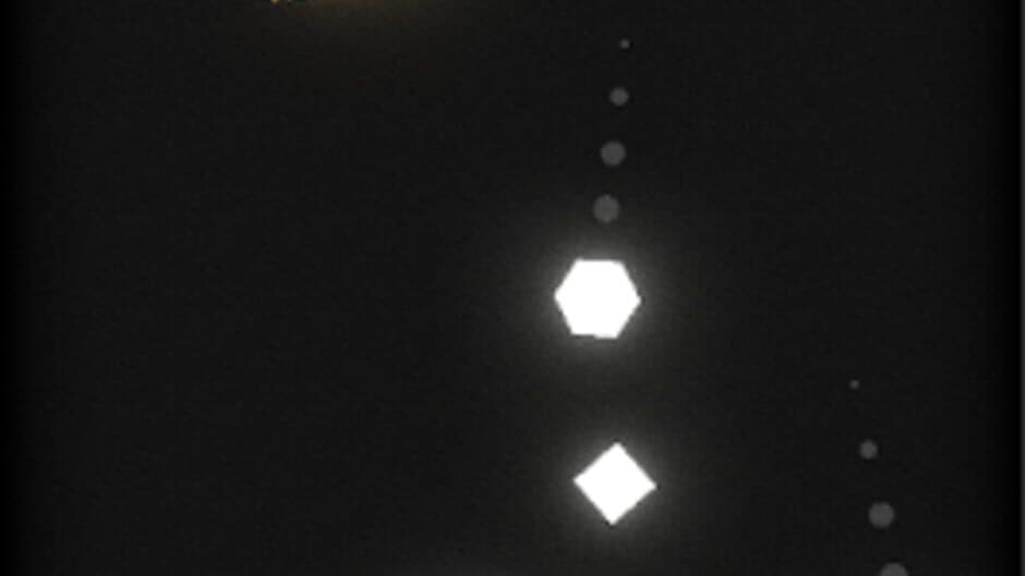 Скриншот 4 из Asteroid Evader