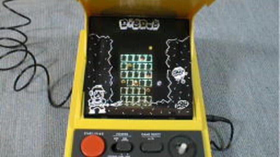 Скриншот 2 из Dig Dug