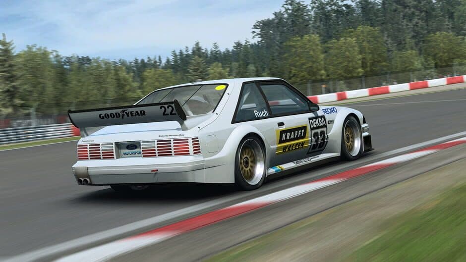 Скриншот 1 из RaceRoom Racing Experience: DTM 1992 Car Pack