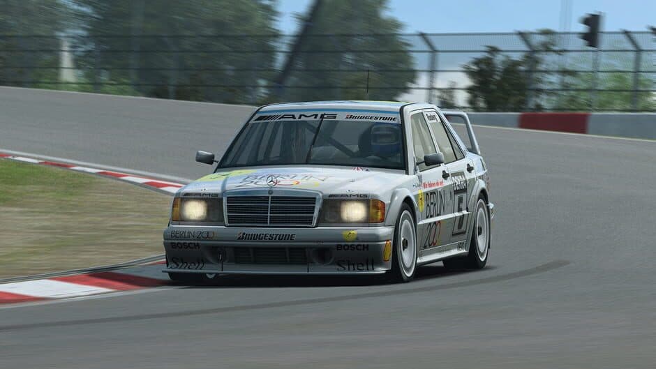 Скриншот 4 из RaceRoom Racing Experience: DTM 1992 Car Pack