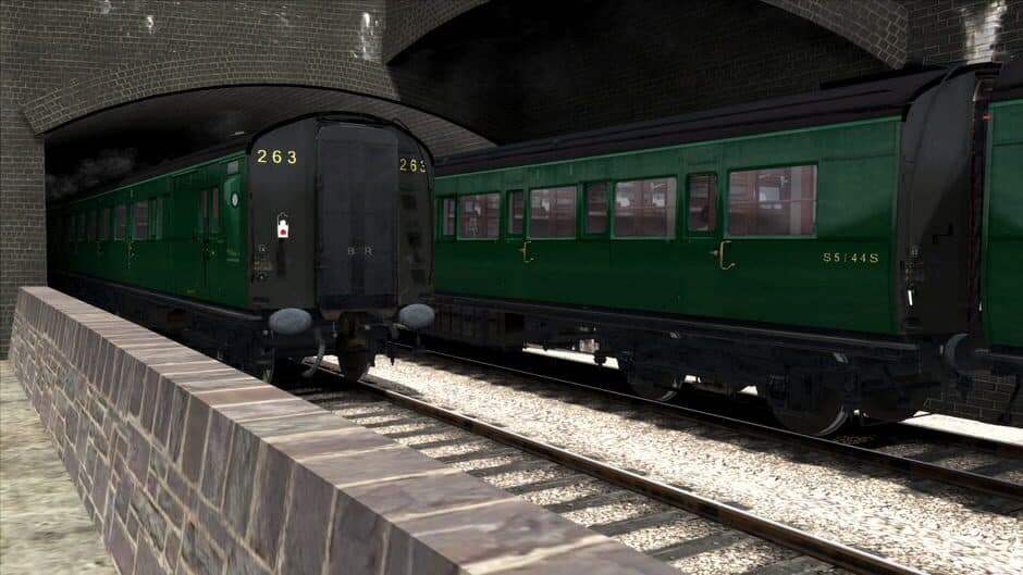 Скриншот 1 из TS Marketplace: Maunsell 59ft Low Window Corridor Coach Pack BR Green