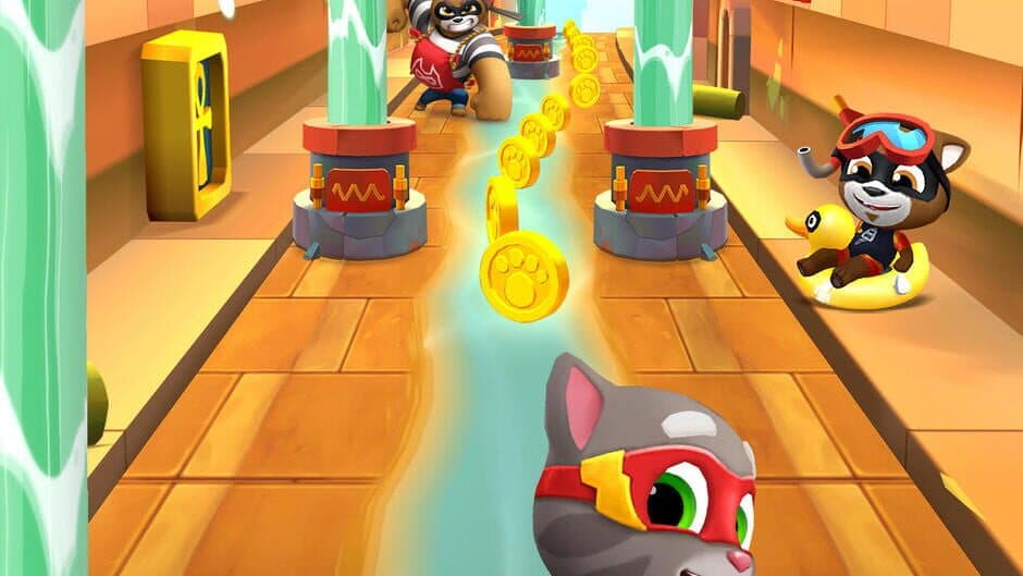 Скриншот 2 из Talking Tom Hero Dash