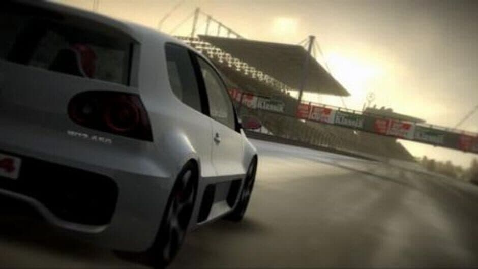 Скриншот 1 из Project Gotham Racing 4