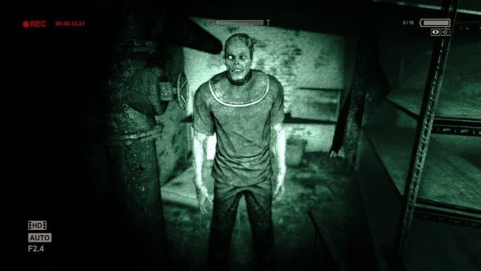 Скриншот 6 из Outlast: Bundle of Terror