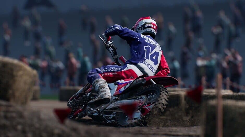 Скриншот 5 из Monster Energy Supercross 5: The Official Videogame - Legends Pack Vol. 2